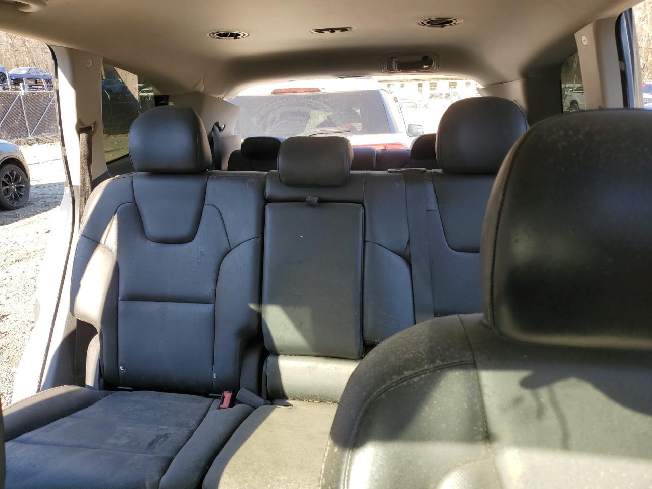 2021 Kia Telluride - Image 10