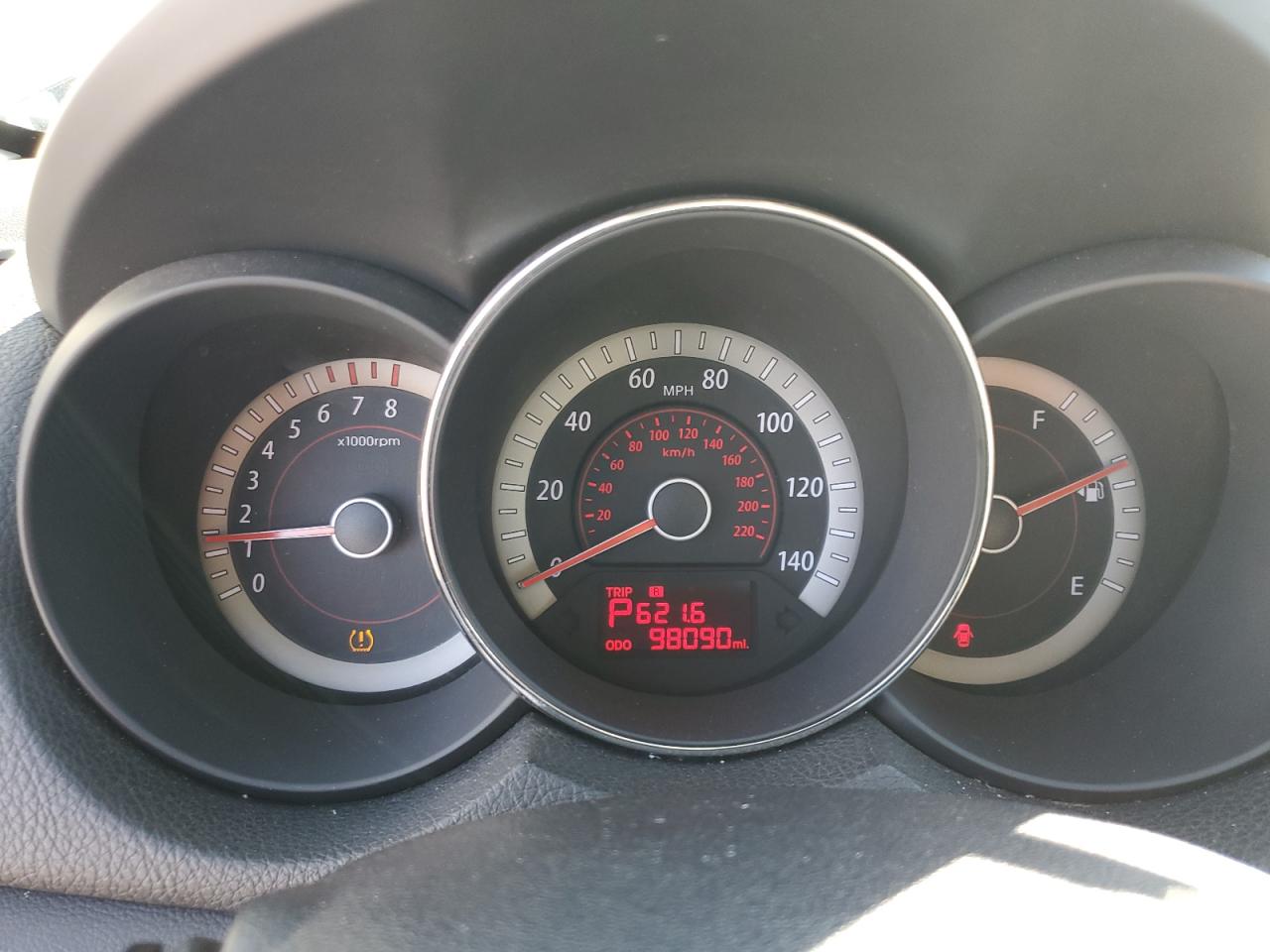 2013 Kia Forte - Image 9