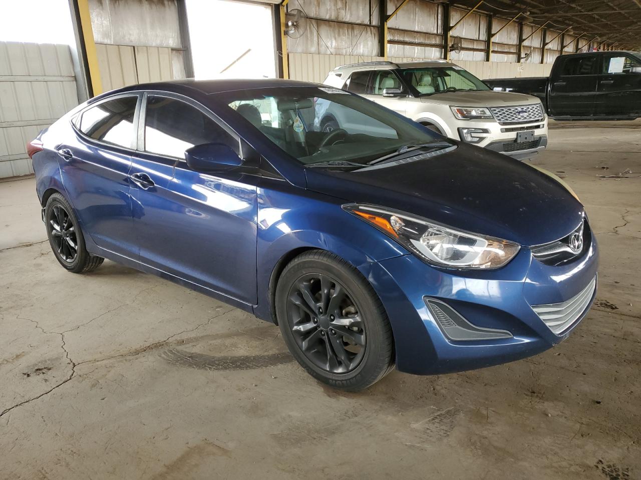 2016 Hyundai Elantra - Image 4