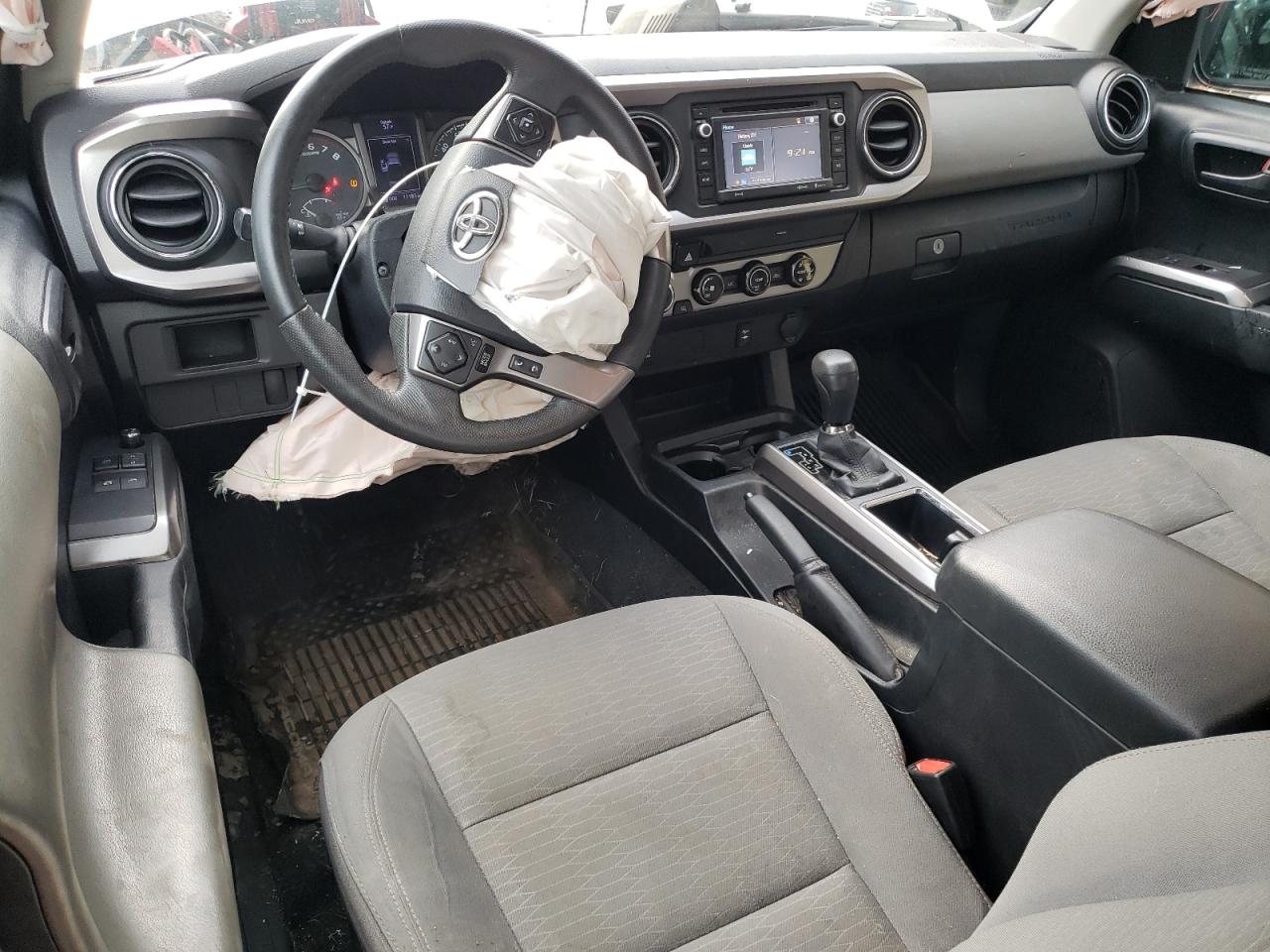 2016 Toyota Tacoma - Image 8