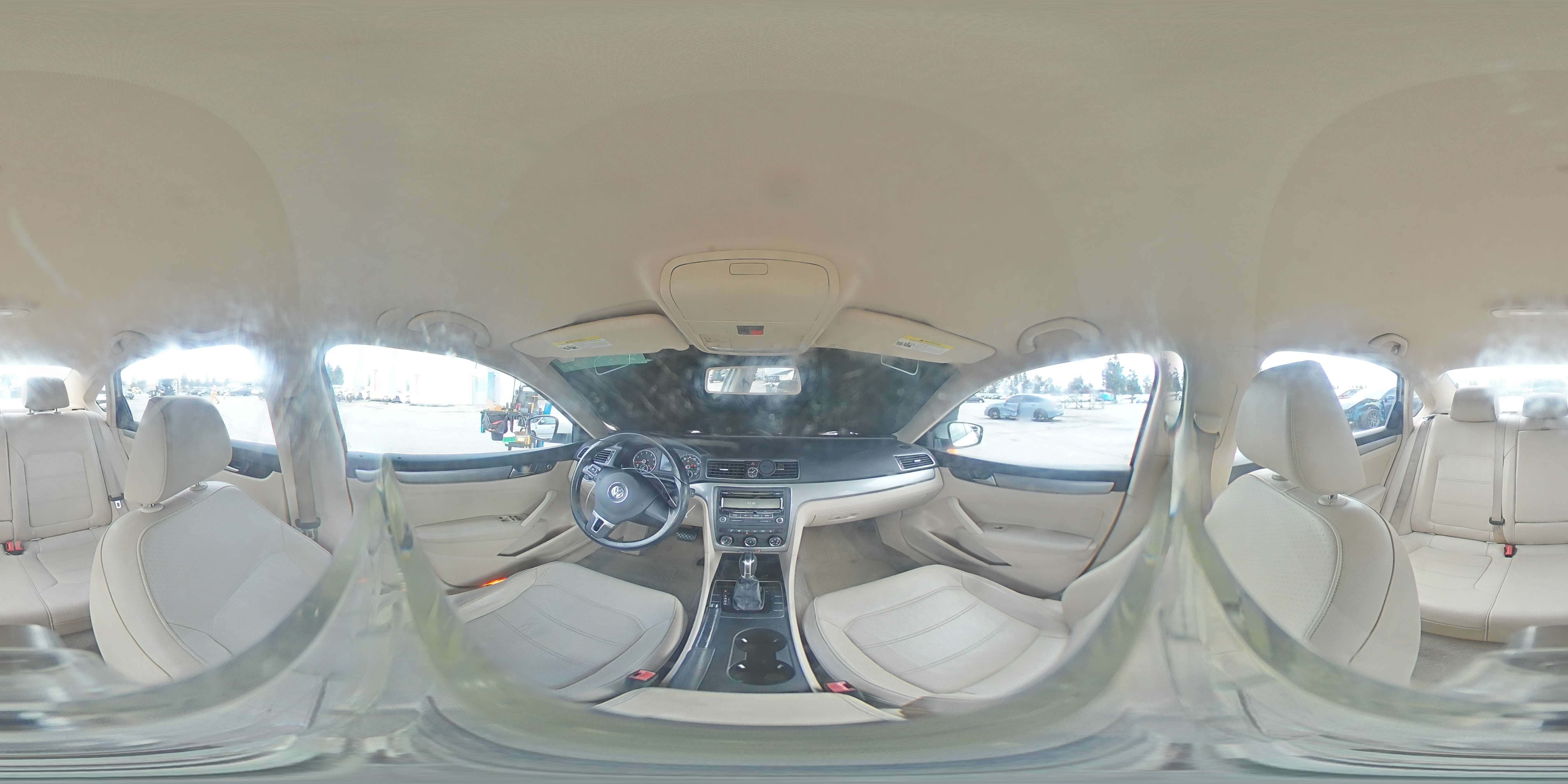2014 Volkswagen Passat - Image 13