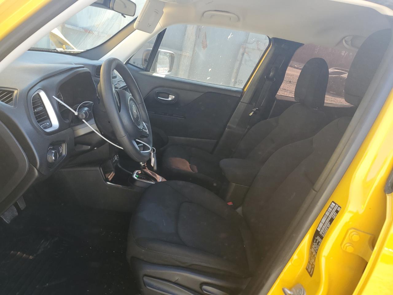 2018 Jeep Renegade - Image 7