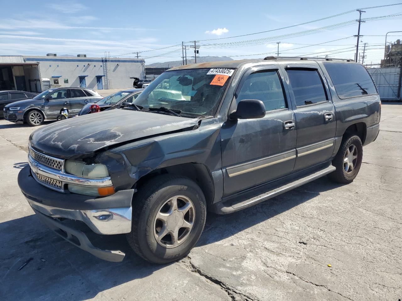 2004 Chevrolet Suburban - Image 1