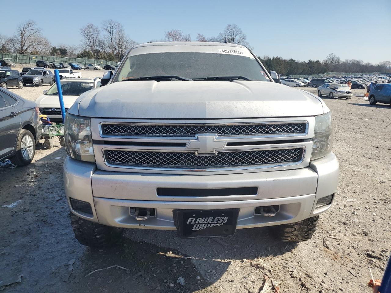 2012 Chevrolet Silverado - Image 5