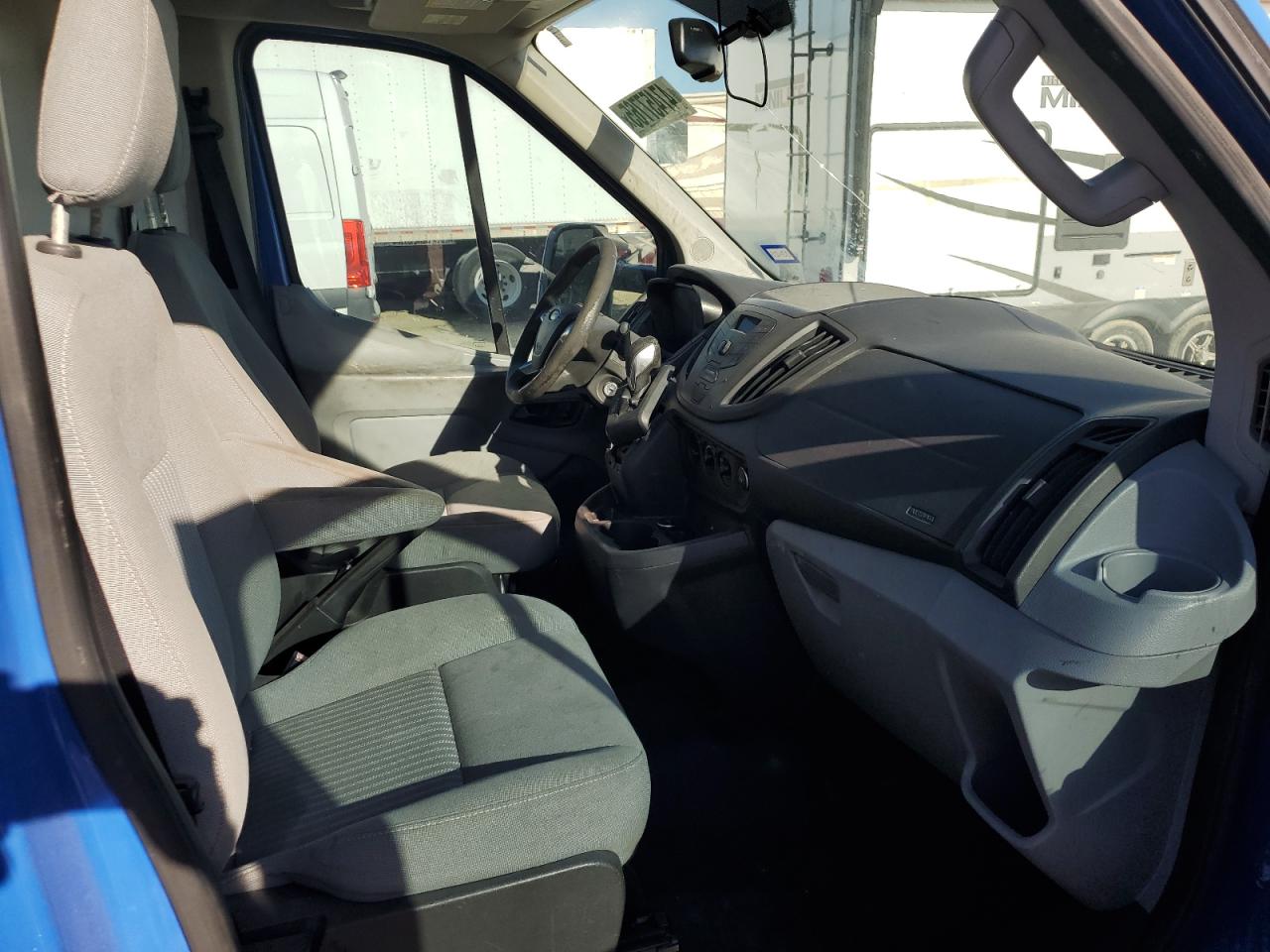 2015 Ford Transit - Image 11