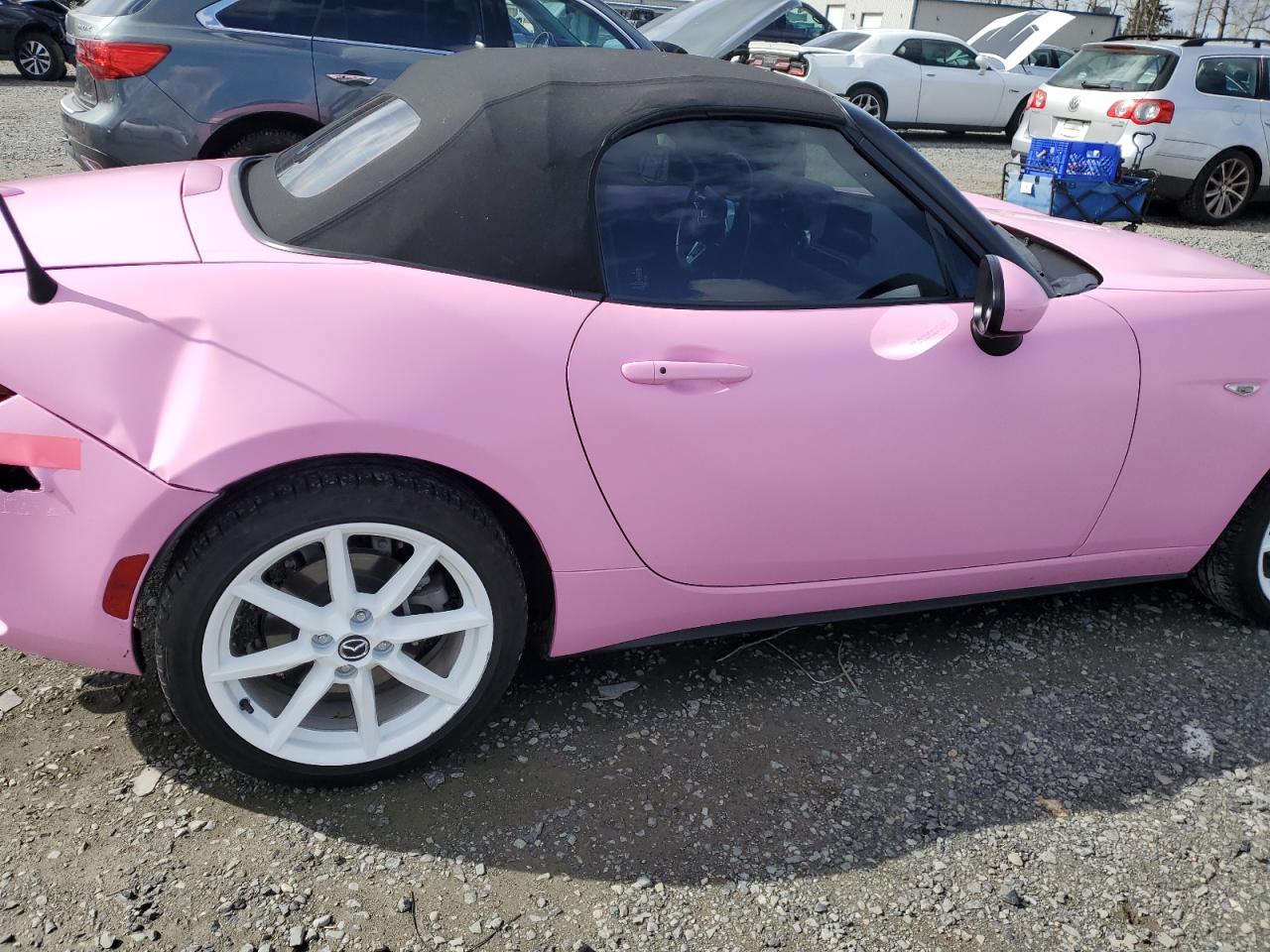 2020 Mazda MX-5 - Image 10