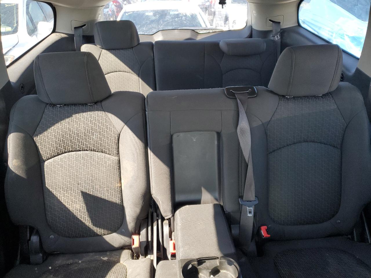 2010 Chevrolet Traverse - Image 10