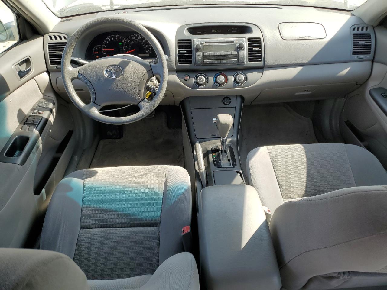 2006 Toyota Camry - Image 8