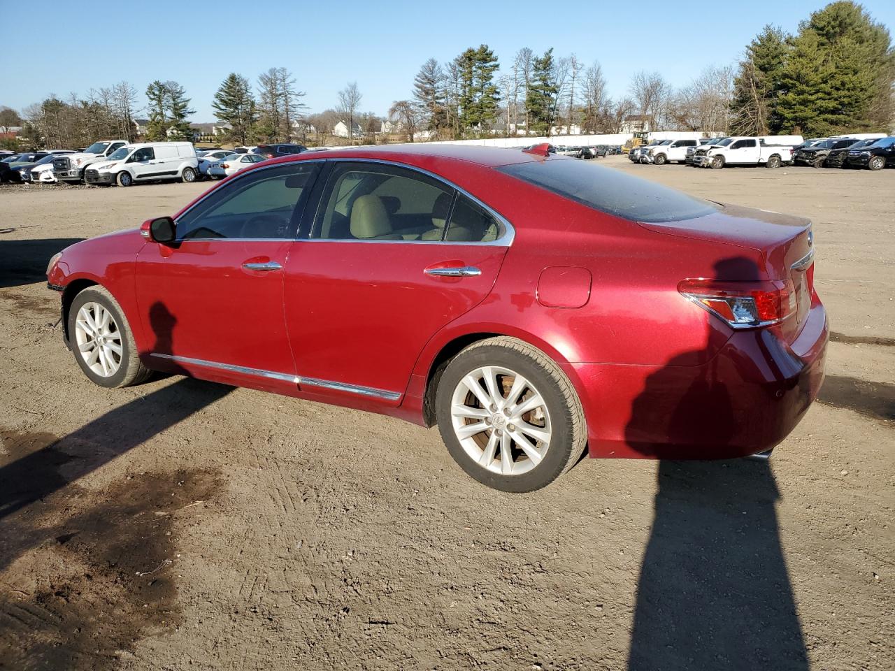 2012 Lexus ES - Image 2