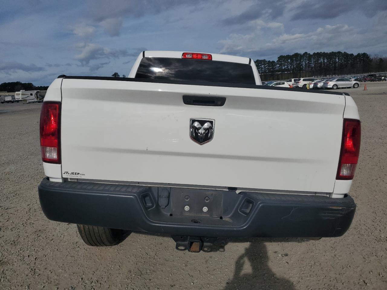 2019 RAM 1500 - Image 6