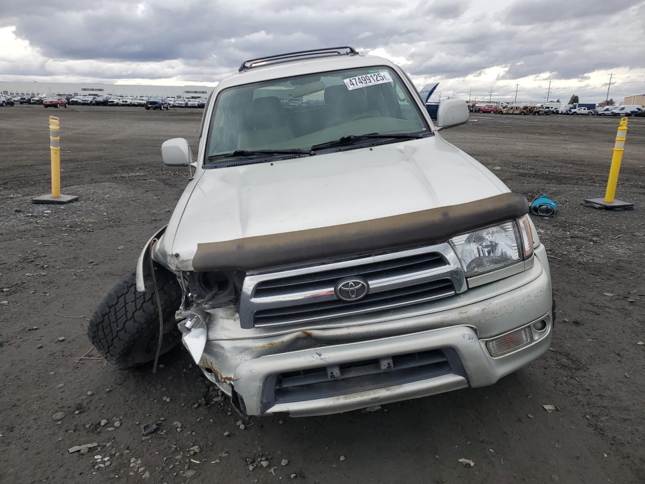 2000 Toyota 4Runner - Image 5