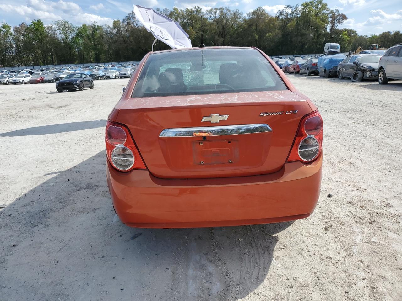 2013 Chevrolet Sonic - Image 6