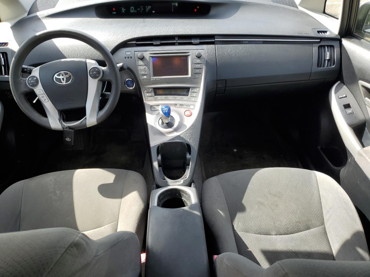 2012 Toyota Prius - Image 8