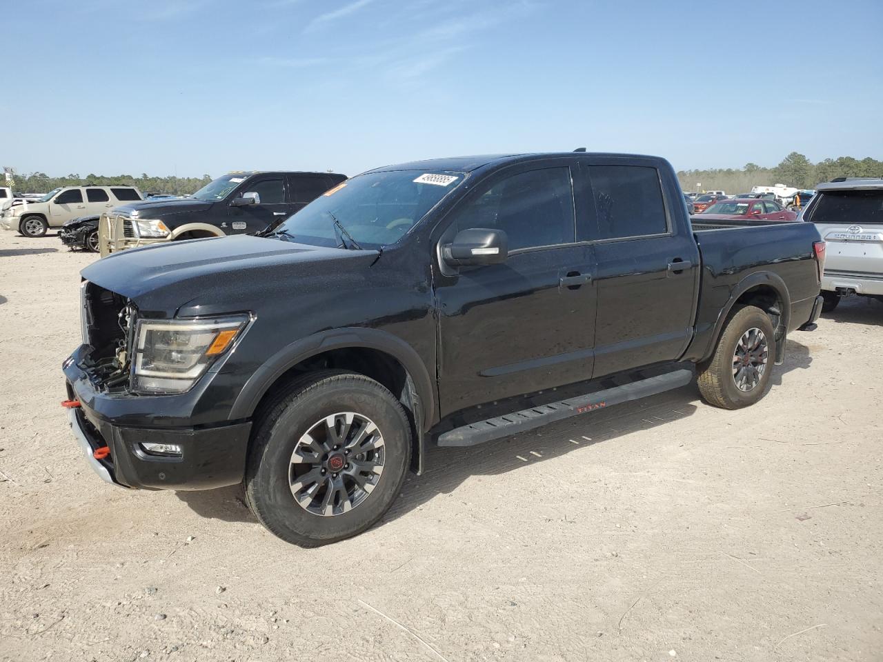 2024 Nissan Titan Pro-4X for Sale in Houston, TX - Front End