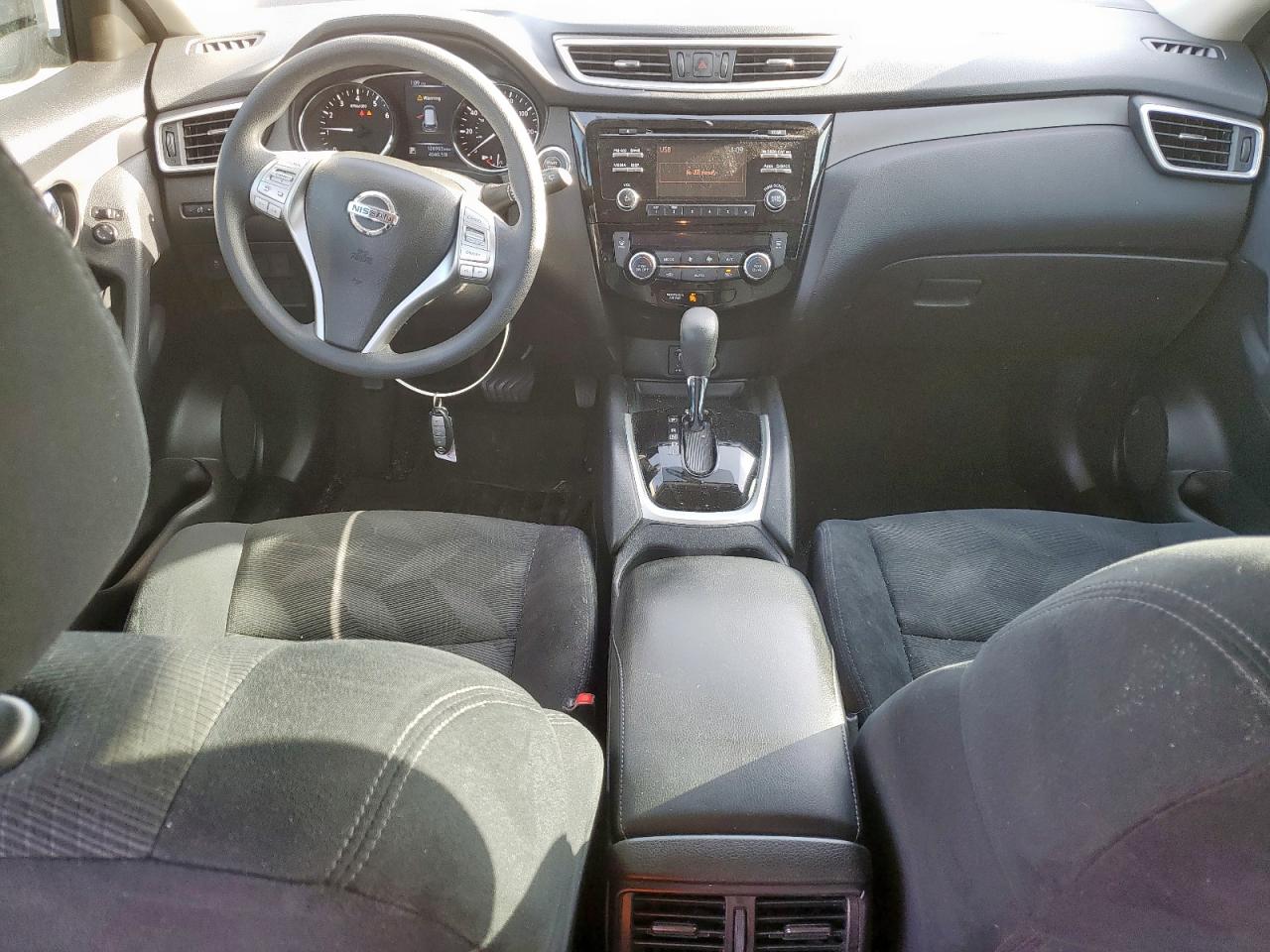 2014 Nissan Rogue - Image 8