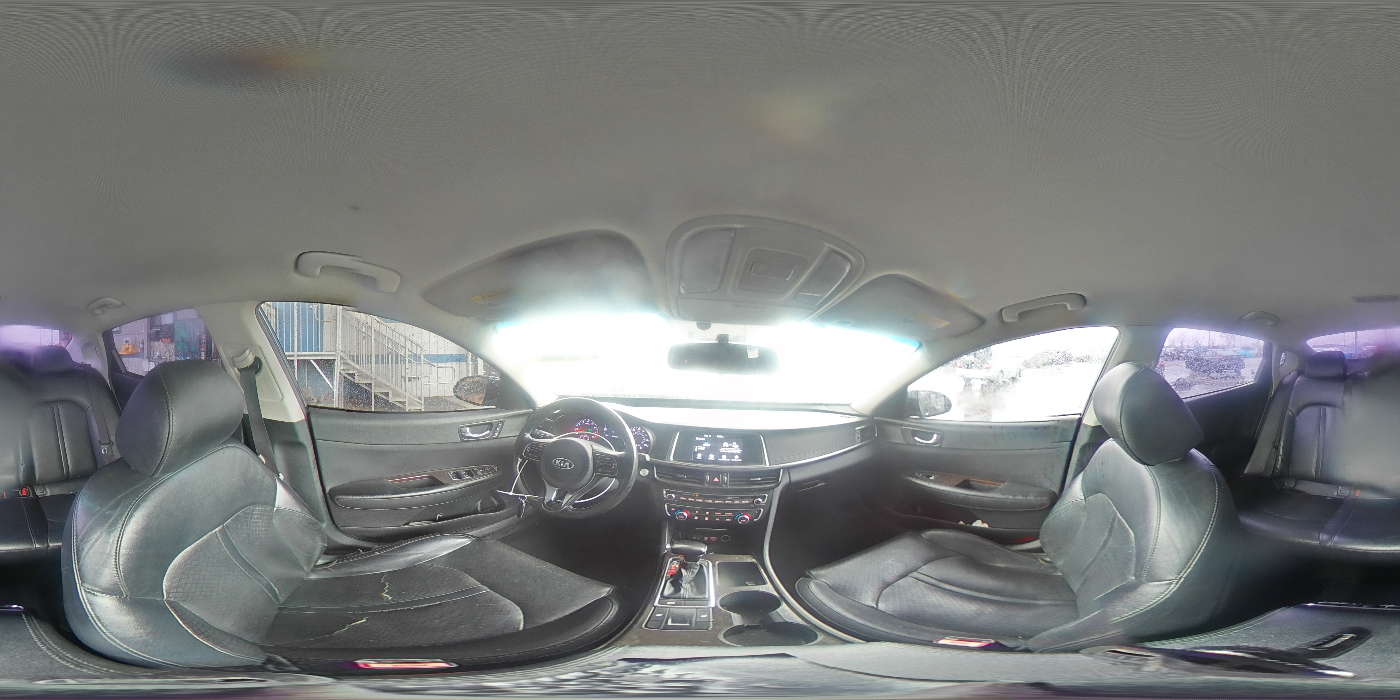 2018 Kia Optima - Image 12