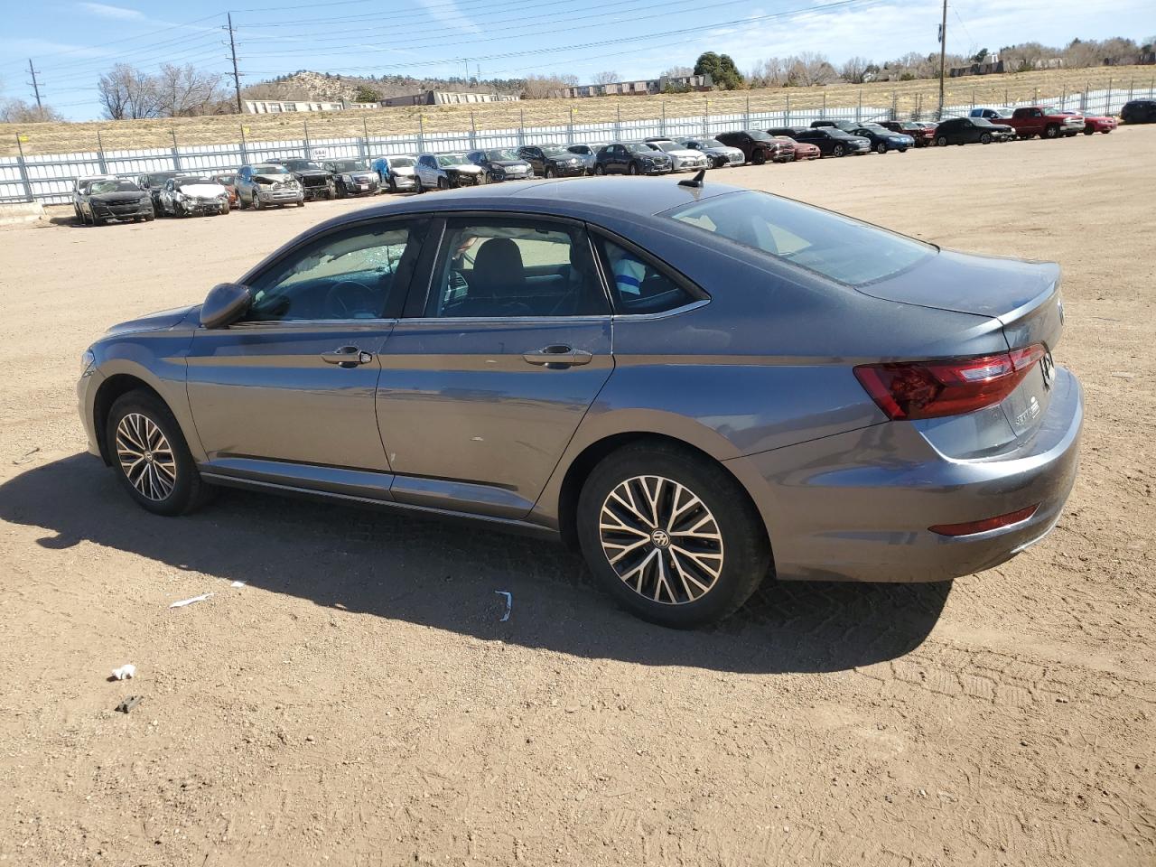 2021 Volkswagen Jetta - Image 2