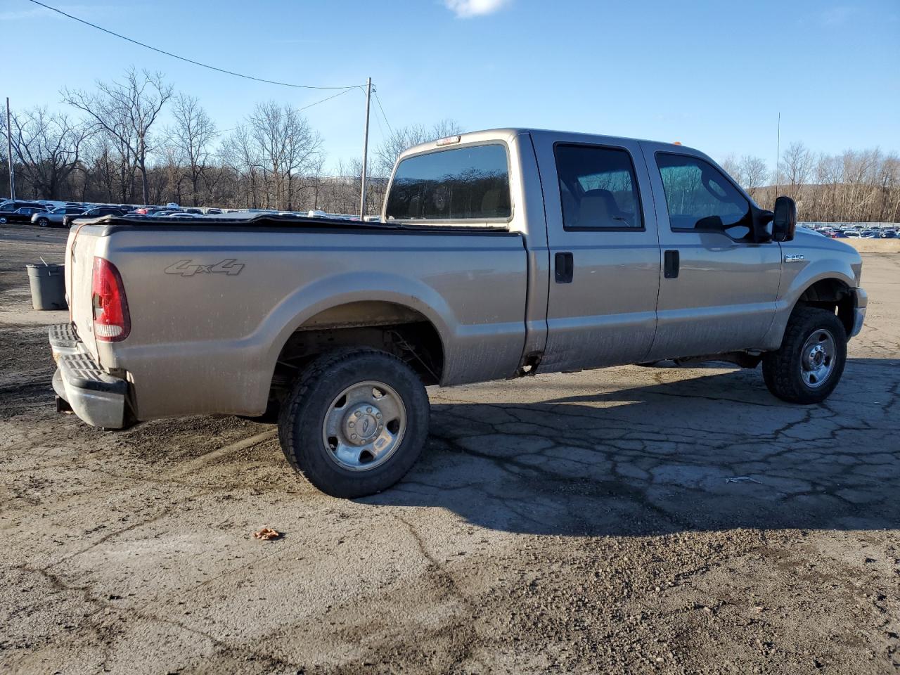 2006 Ford F250 - Image 3