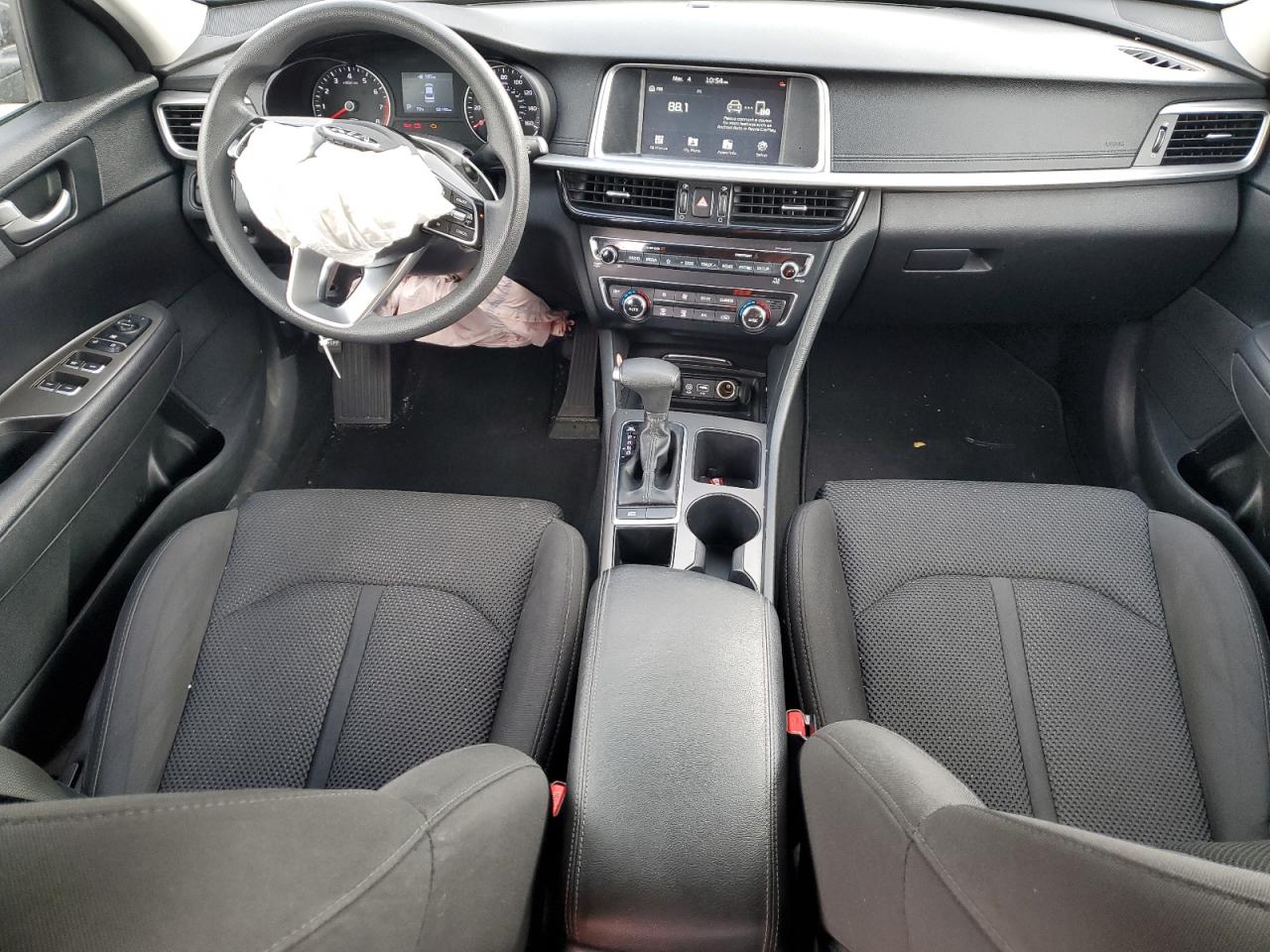 2020 Kia Optima - Image 8