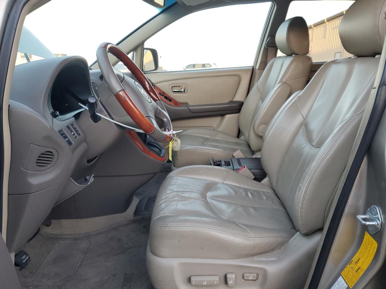 2001 Lexus RX - Image 7