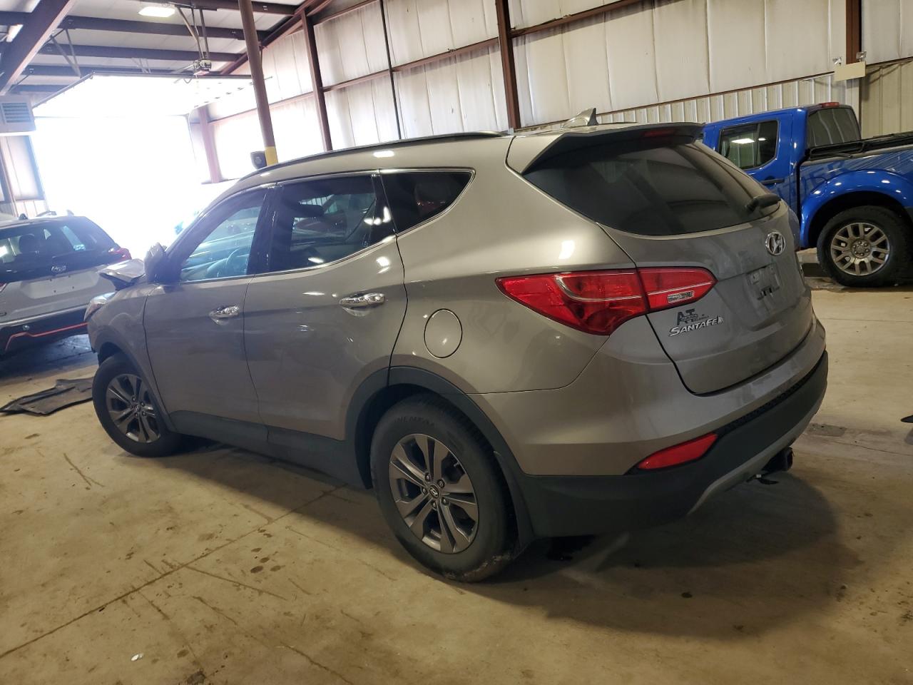 2014 Hyundai Santa Fe - Image 2