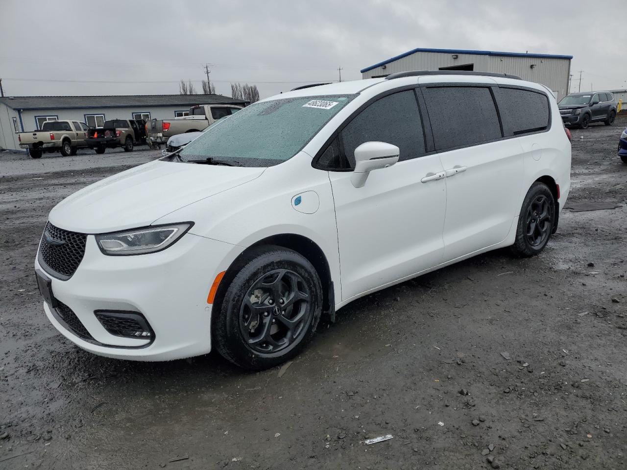 2021 Chrysler Pacifica Hybrid Touring L for Sale in Airway Heights, WA - Rear End
