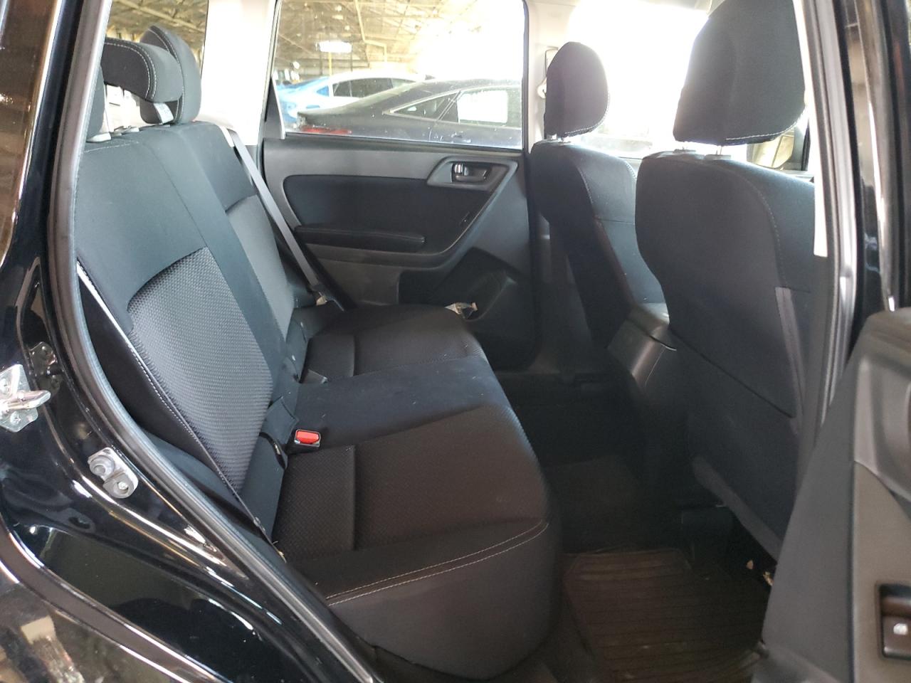 2015 Subaru Forester - Image 10