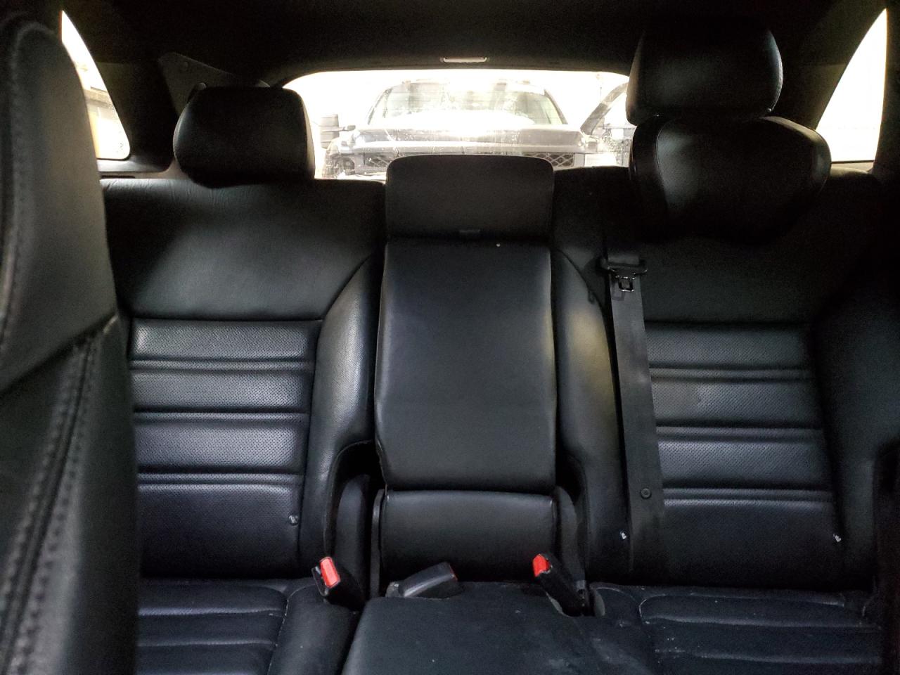 2018 Kia Sorento - Image 10