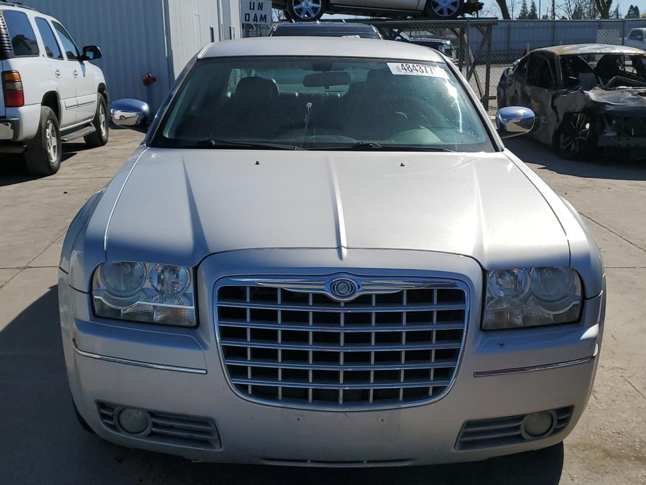 2010 Chrysler 300 - Image 5
