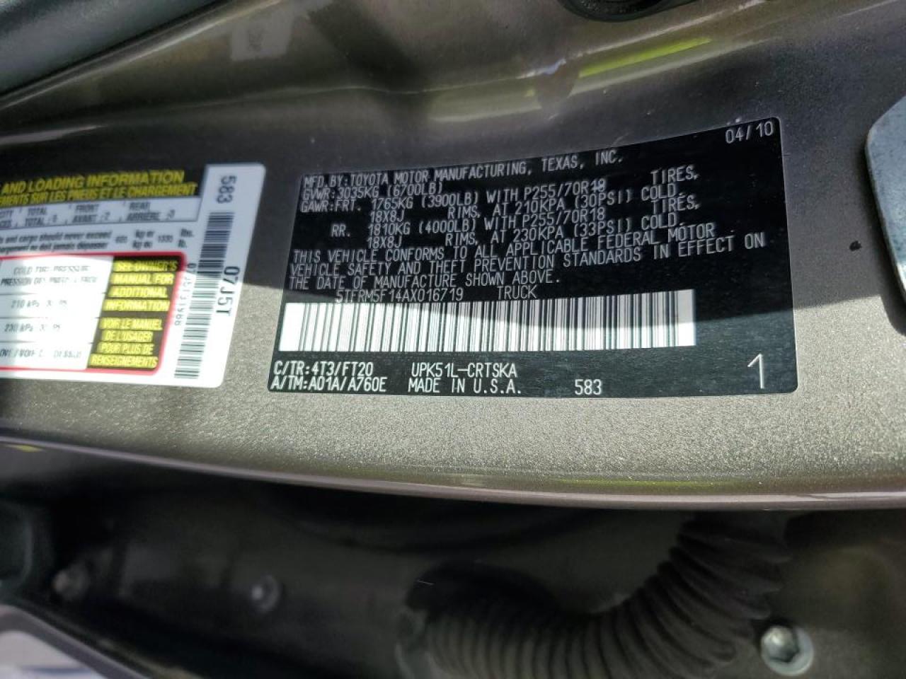 2010 Toyota Tundra - Image 12