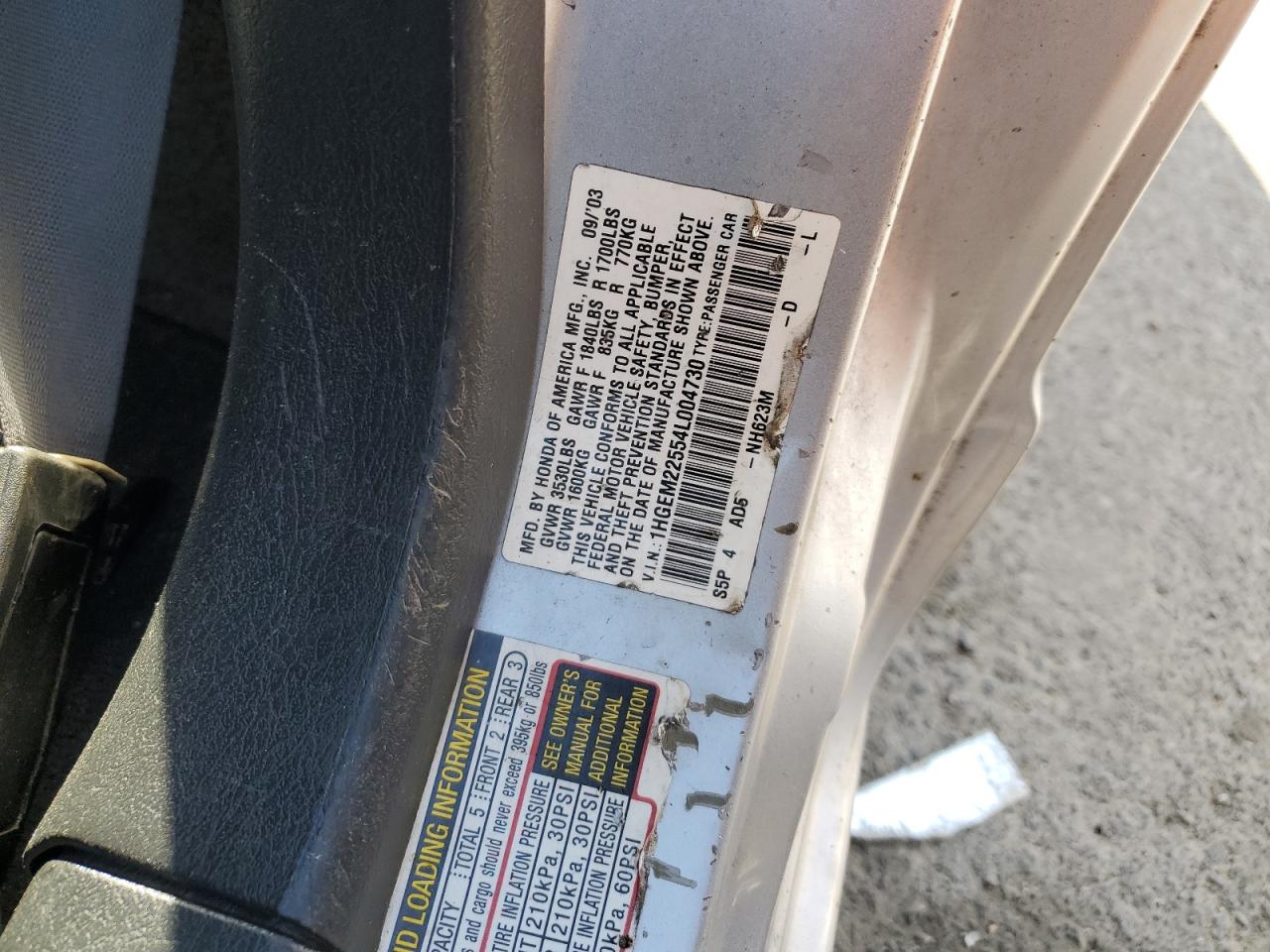 2004 Honda Civic - Image 12