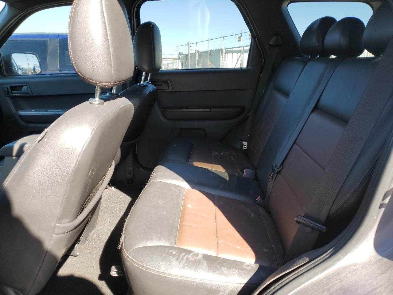 2008 Ford Escape - Image 10
