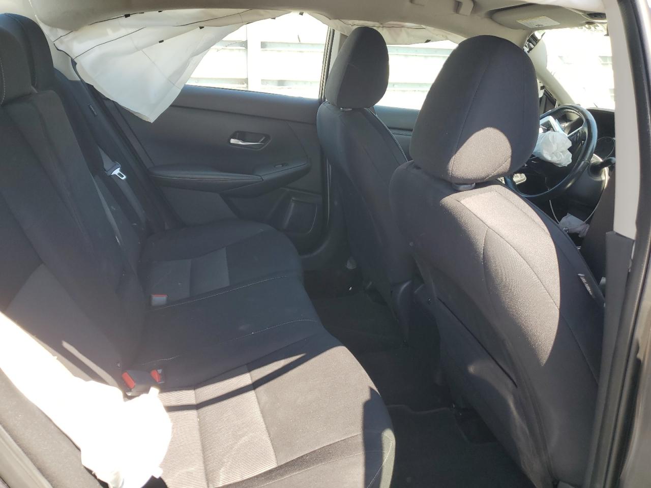 2022 Nissan Sentra - Image 10