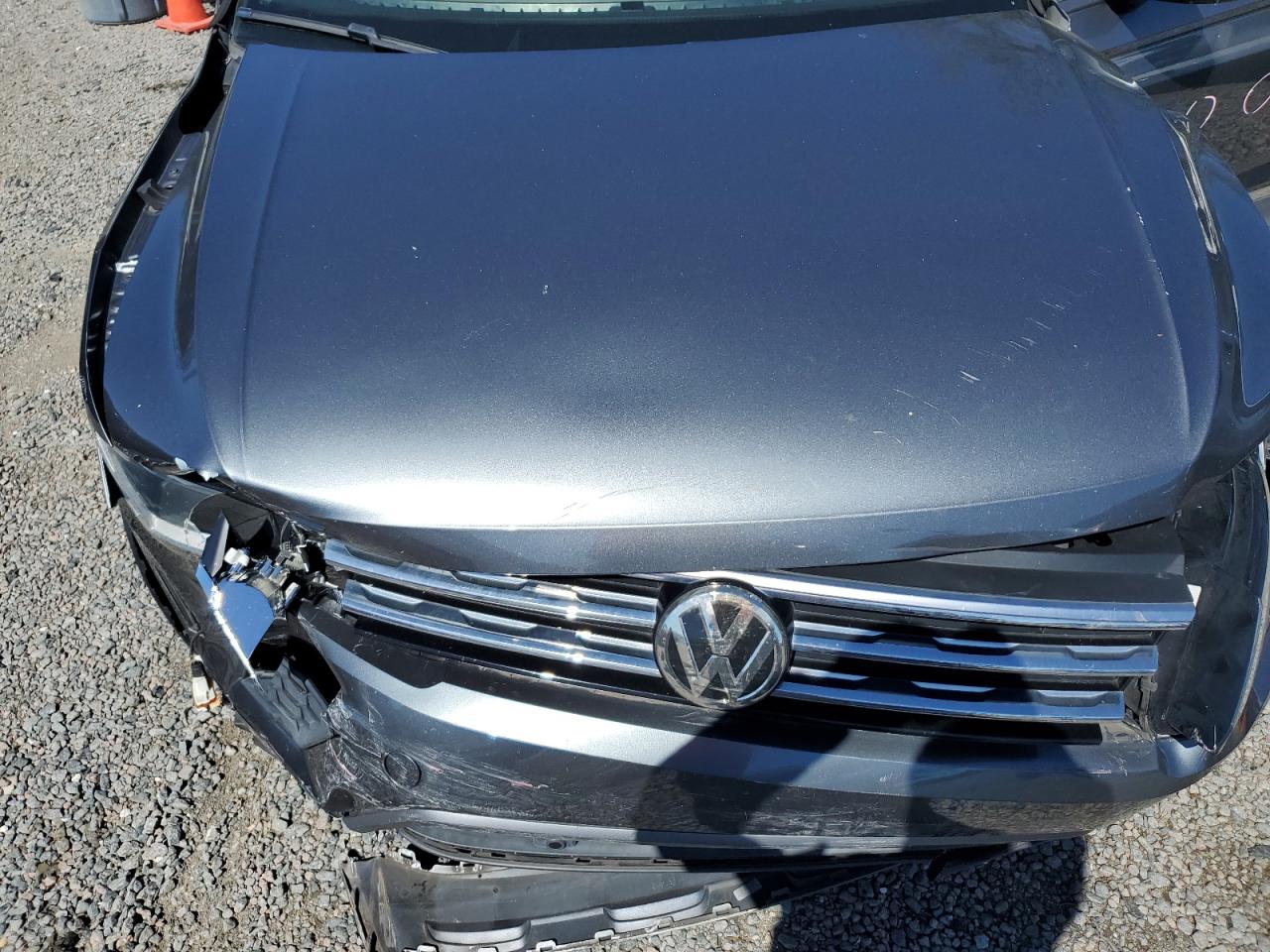 2019 Volkswagen Tiguan - Image 13