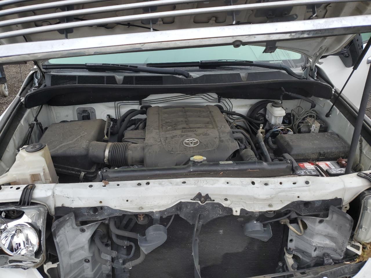 2012 Toyota Tundra - Image 11