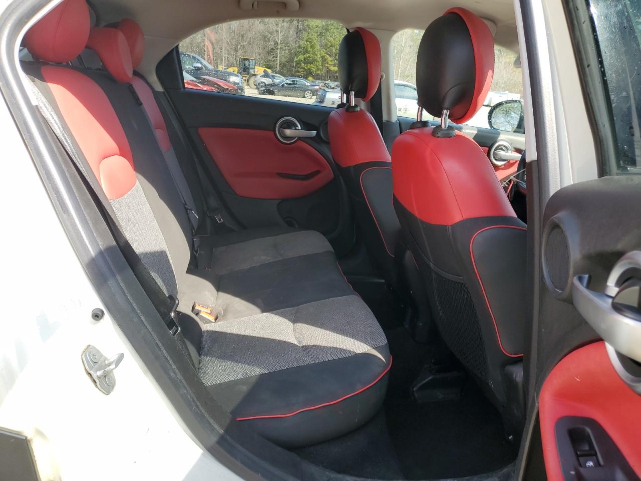 2016 Fiat 500 - Image 10
