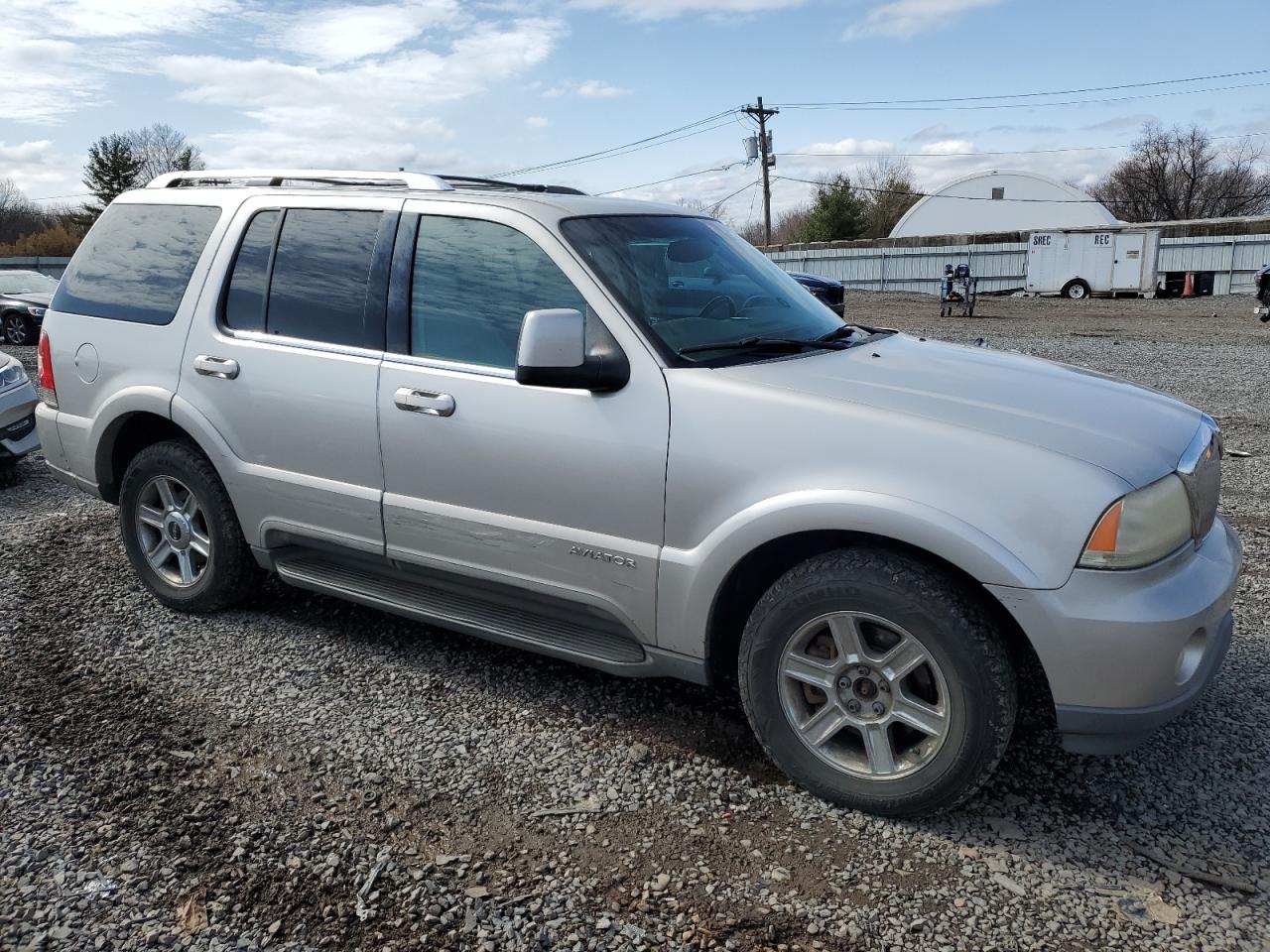 2005 Lincoln Aviator - Image 4