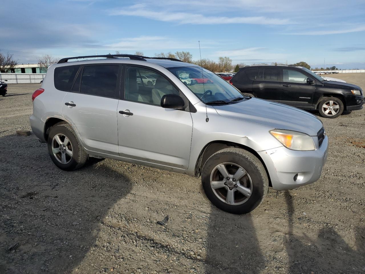 2007 Toyota RAV 4 - Image 4