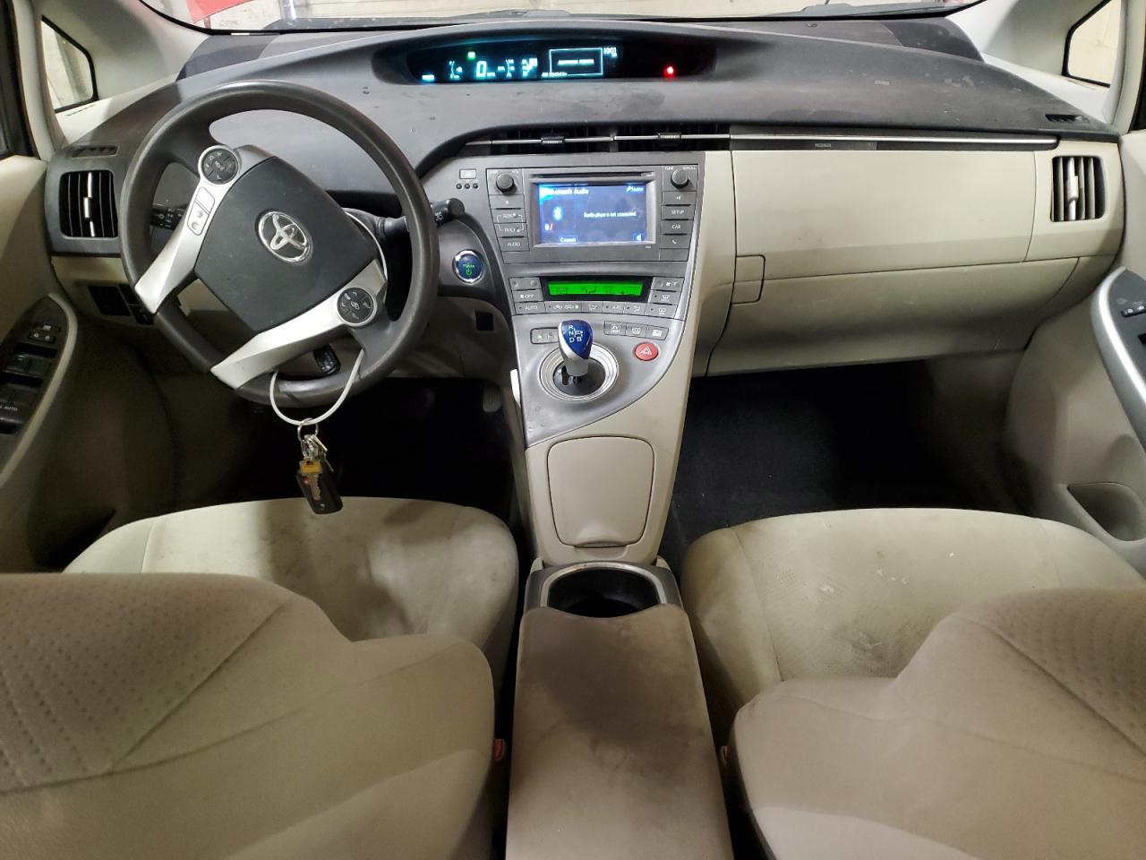 2012 Toyota Prius - Image 8