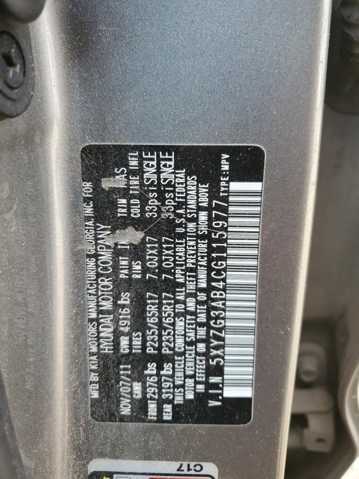2012 Hyundai Santa Fe - Image 16