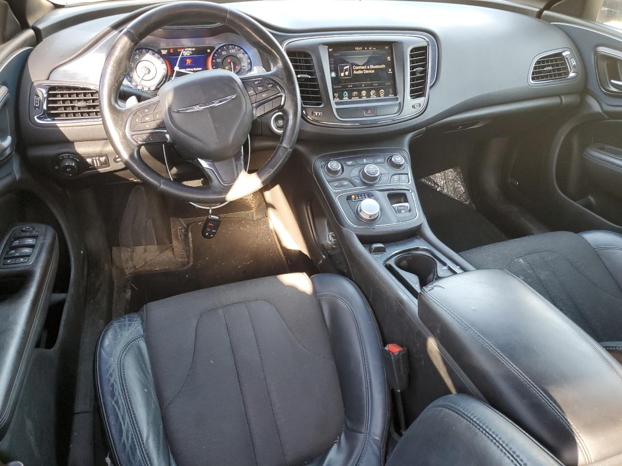 2015 Chrysler 200 - Image 8