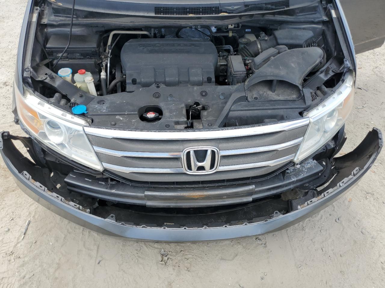 2013 Honda Odyssey - Image 12