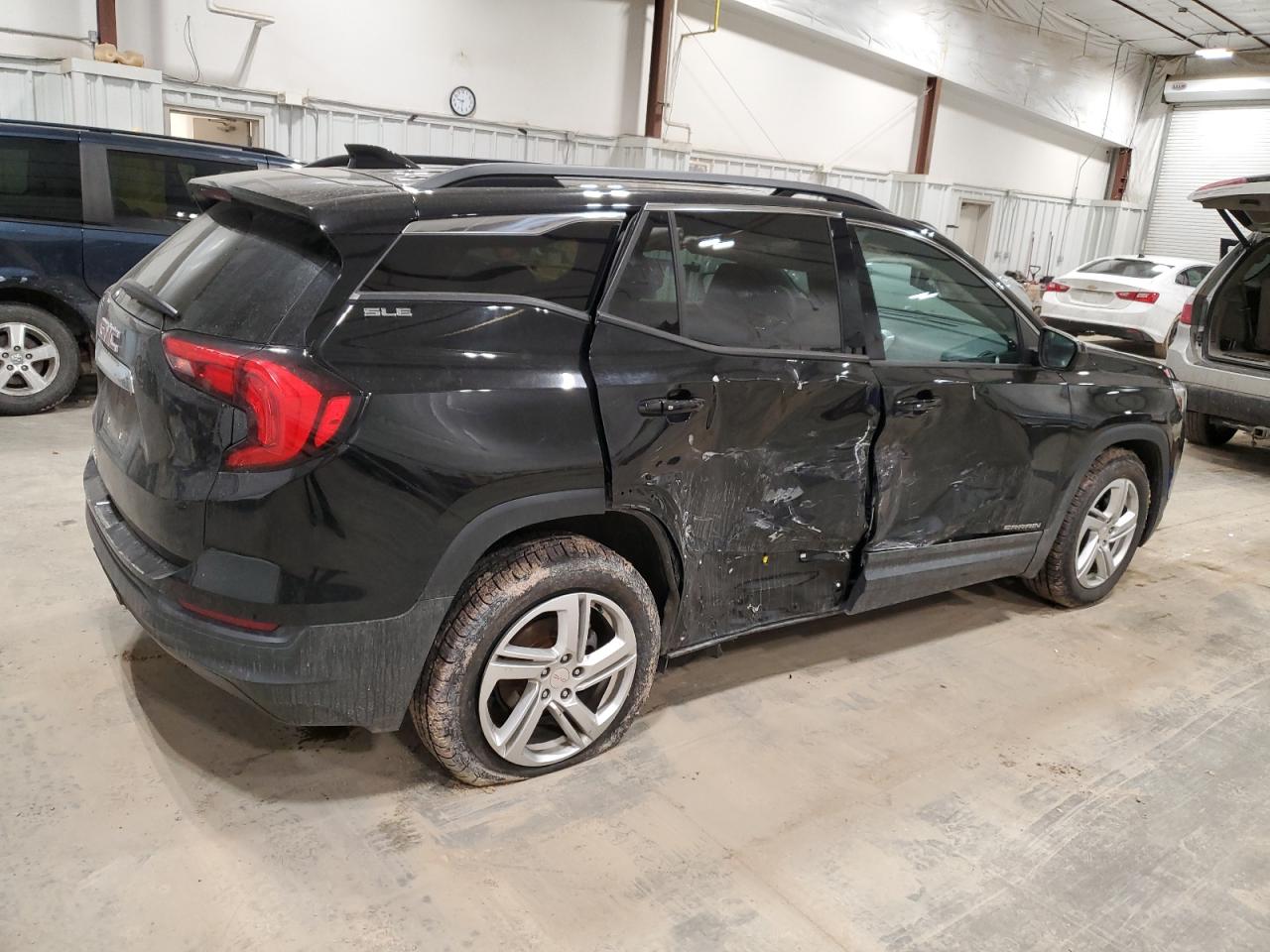 2018 GMC Terrain - Image 3