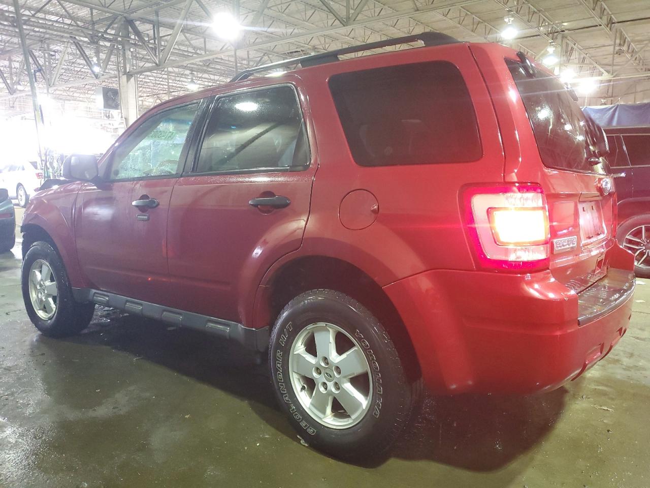 2011 Ford Escape - Image 2