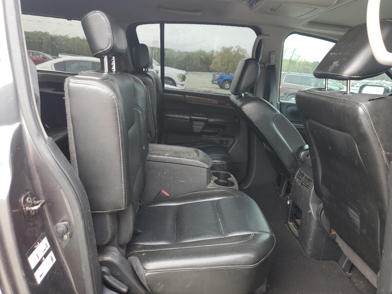 2011 Nissan Armada Platinum VIN: 5N1BA0NE5BN606194 Lot: 50874655