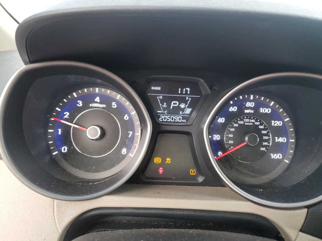 2015 Hyundai Elantra - Image 9