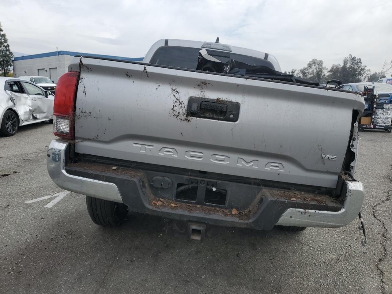 2021 Toyota Tacoma - Image 6