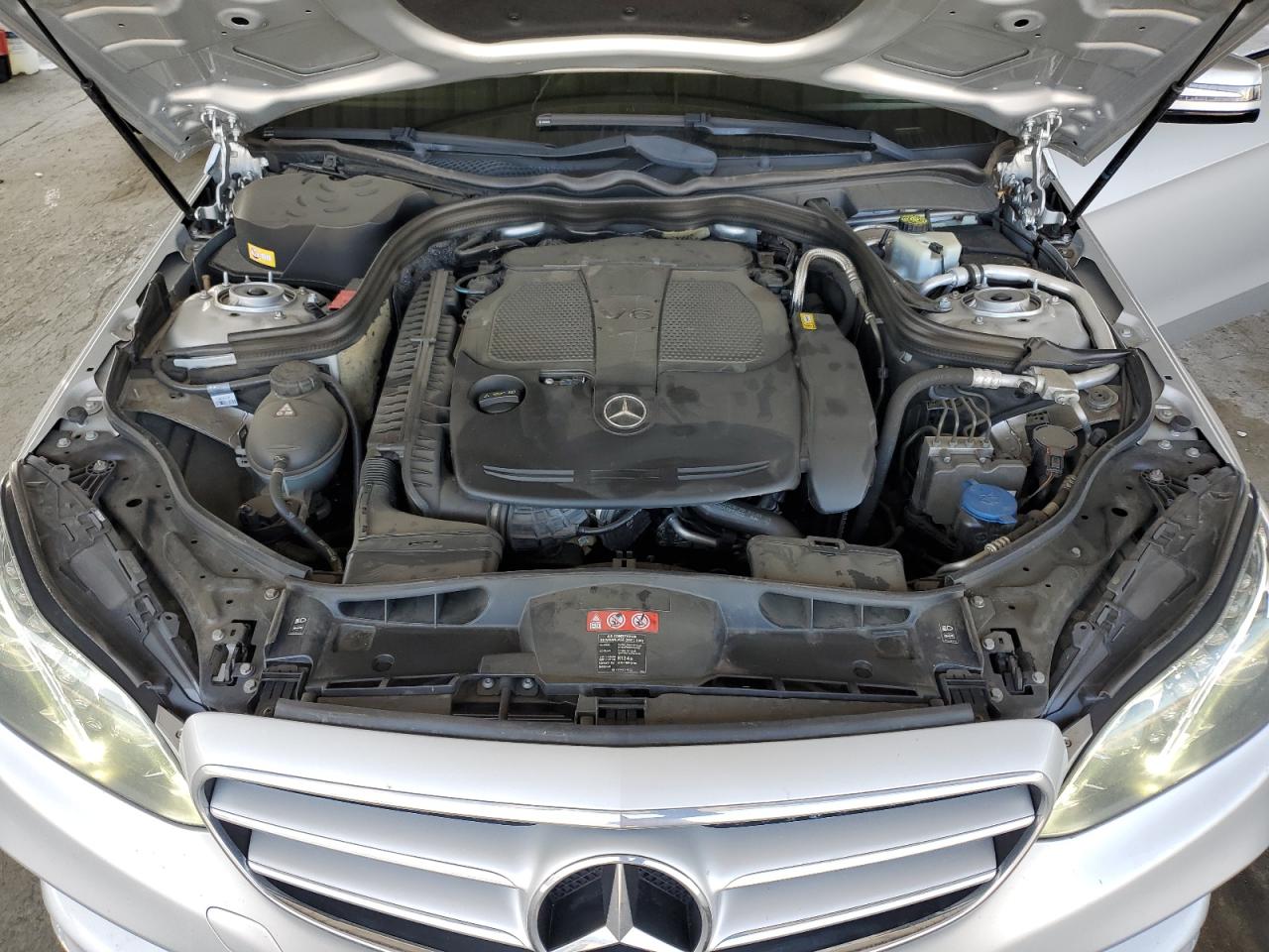 2014 Mercedes-Benz E-klasse - Image 11