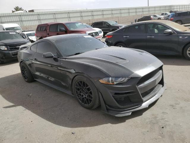  FORD MUSTANG 2019 Czarny
