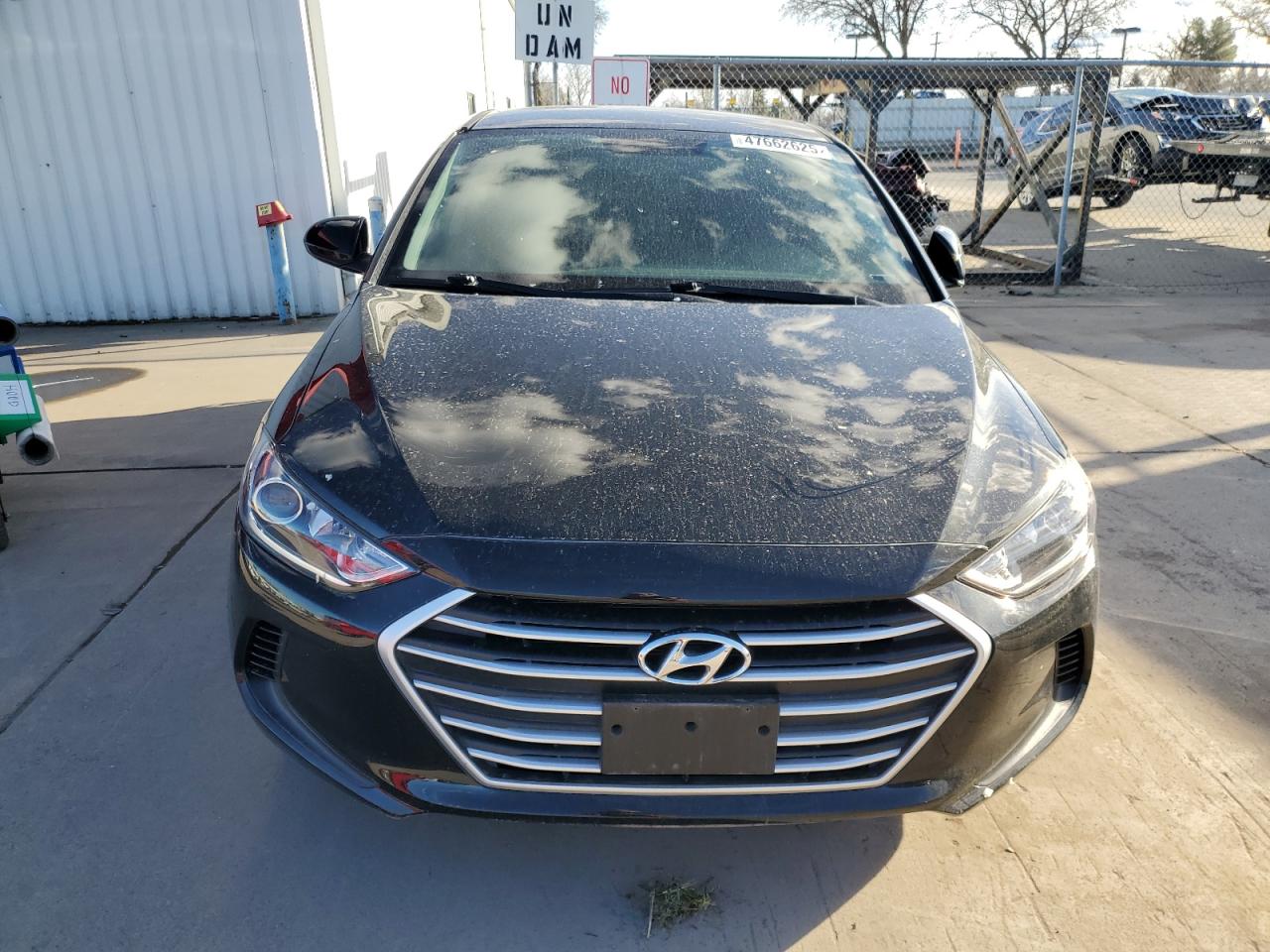 2018 Hyundai Elantra - Image 5